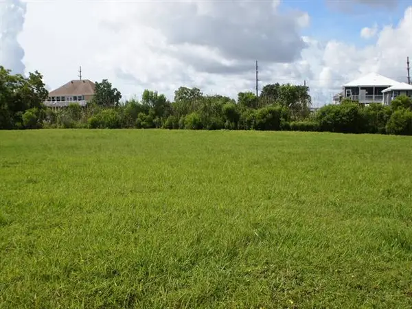 1412 Clipper Island Road, Slidell, LA 70458