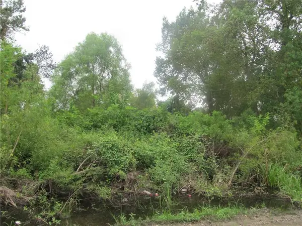 12955 River Road, New Orleans, LA 70131