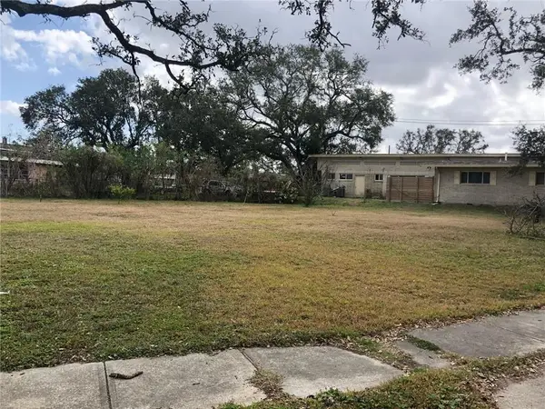 5351 Bancroft Drive, New Orleans, LA 70122