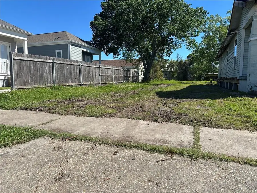 1015 Derbigny Street, Gretna, LA 70053 - #3