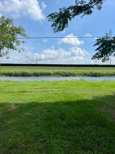 8425 Hermatage Drive, Chalmette, LA 70043 - #2