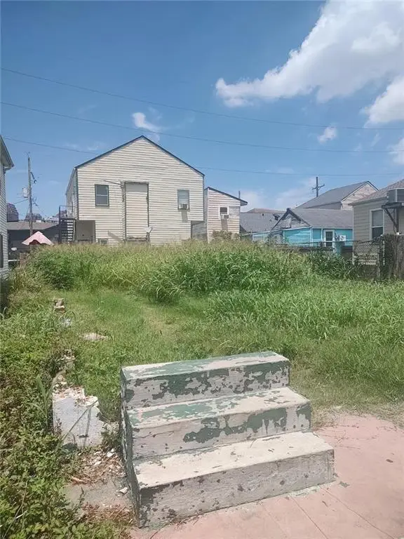 2313-15-17 Saint Andrew Street, New Orleans, LA 70113 - #1