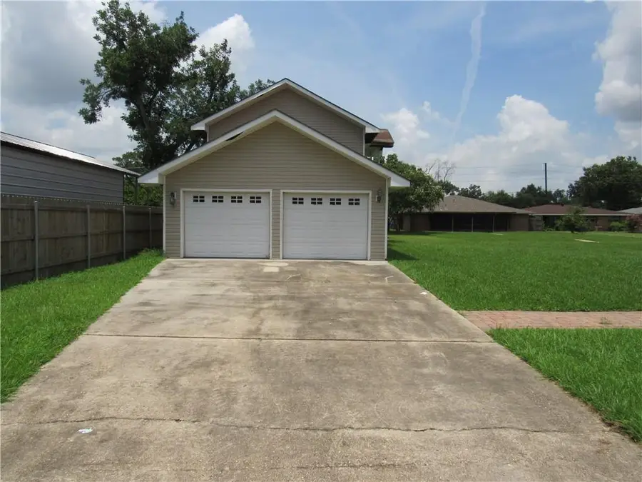 411/413 River Oaks Drive, Destrehan, LA 70047 - #2