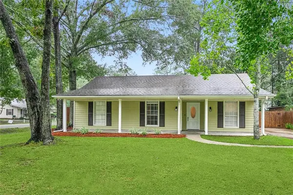 2302 Doe Court, Mandeville, LA 70448
