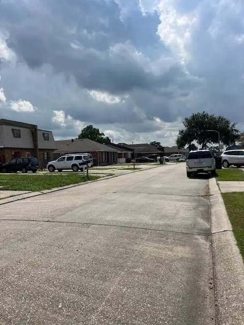 4001-03 Jupiter Street, Chalmette, LA 70043 - #2