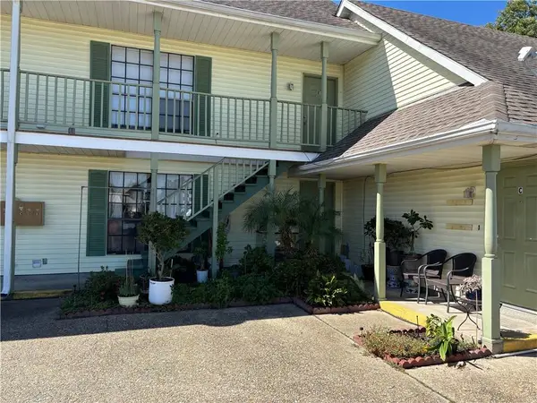 184 Crislaur Avenue, Harahan, LA 70123