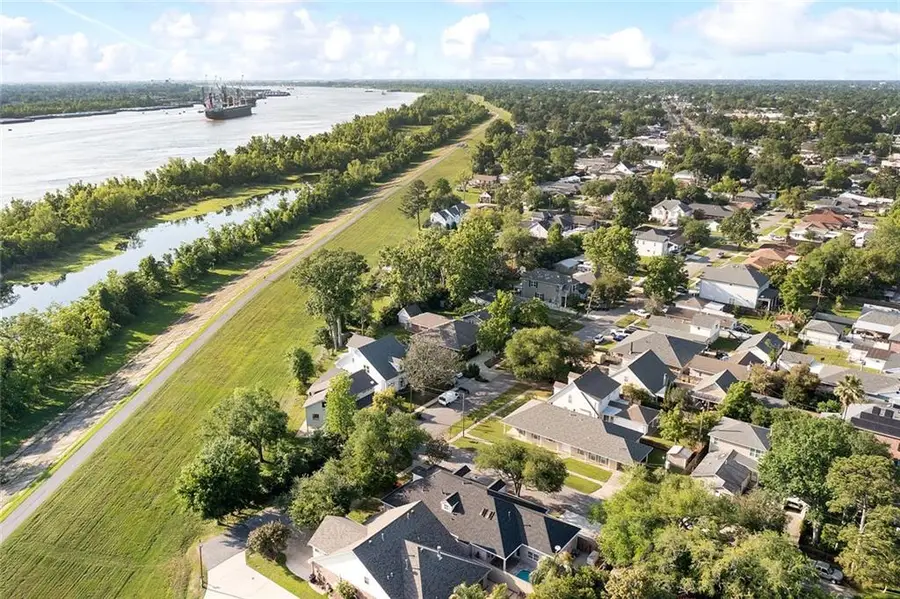 7 Berkley Avenue, Harahan, LA 70123 - #3