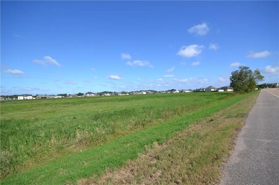 0 Beau Place Estates Place, Des Allemands, LA 70030 - #2