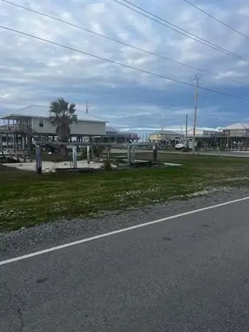 261 La Highway 1 Highway, Grand Isle, LA 70358 - #1