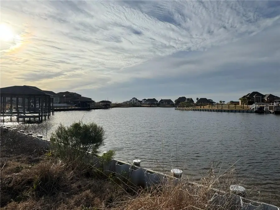 1433 Clipper Island Road, Slidell, LA 70458 - #3