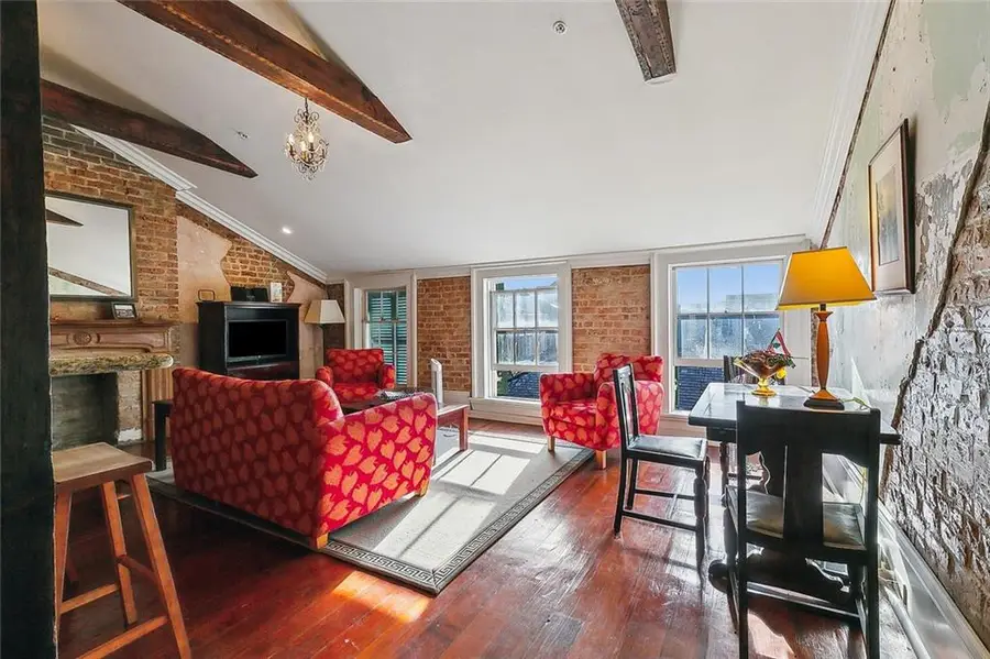 837 Burgundy Street #E, New Orleans, LA 70116 - #3