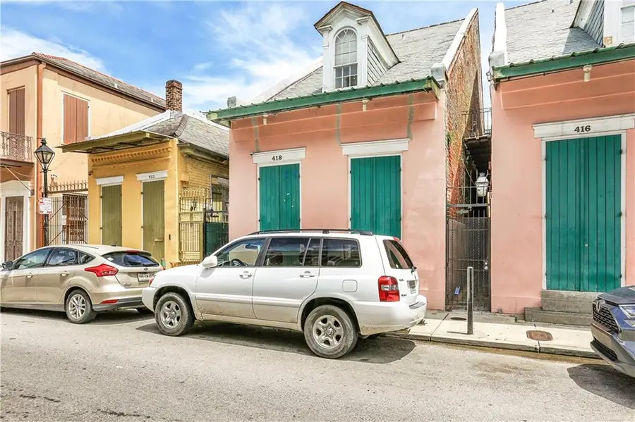418 Burgundy Street #8, New Orleans, LA 70112 - #2