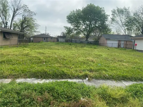 4819 Nighthart Square, New Orleans, LA 70127