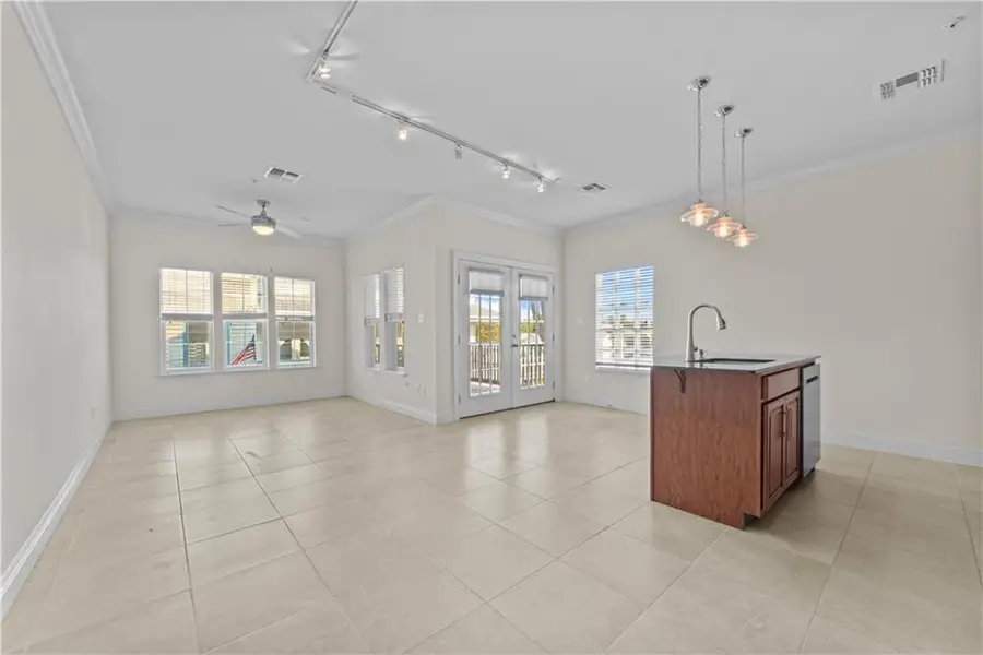 116 Davis Avenue #E, Pass Christian, MS 39571 - #3