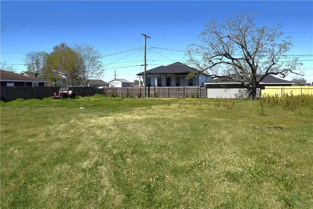 70 Packenham Avenue, Chalmette, LA 70043 - #1