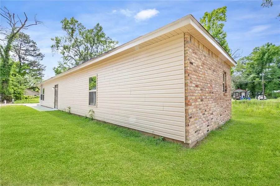 105 E Stovall Street, Hammond, LA 70403 - #2