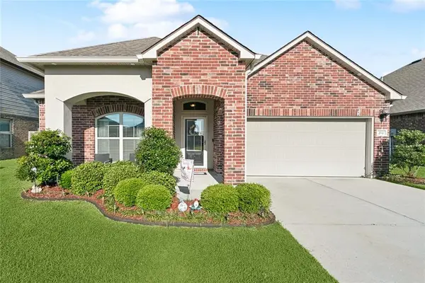 212 W Lake Court, Slidell, LA 70461