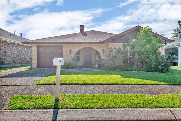 908 Martin Behrman Walk, Metairie, LA 70005