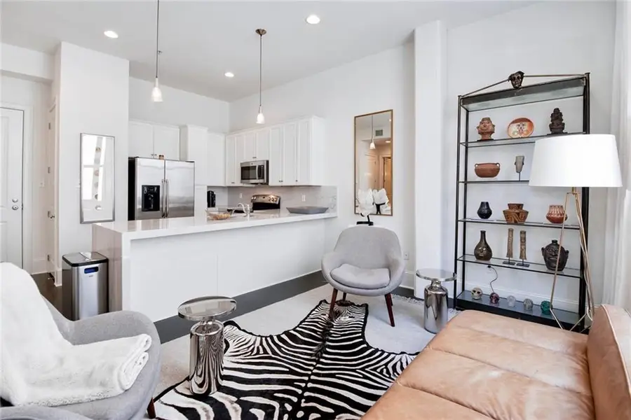 1201 Canal Street #416, New Orleans, LA 70112 - #2