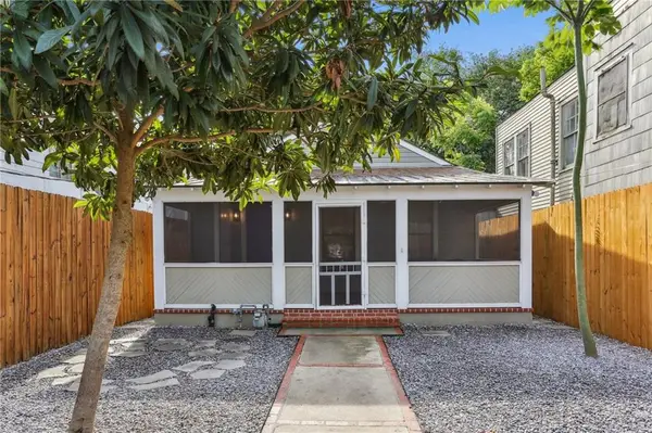 813 Joseph Street, New Orleans, LA 70115