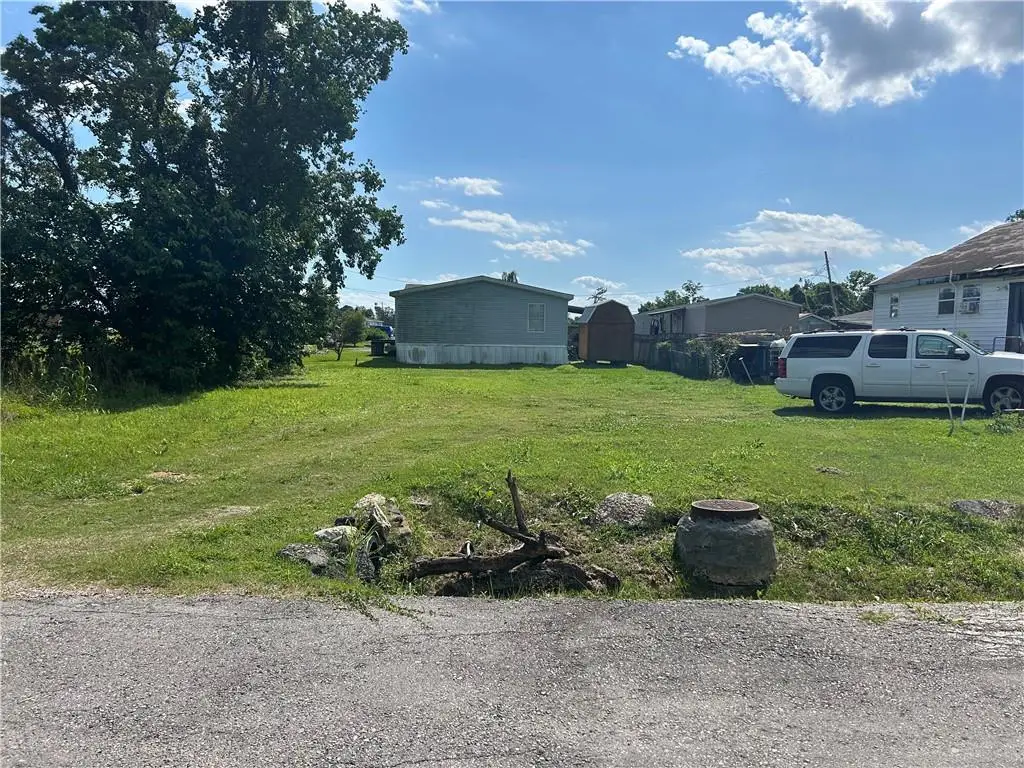 Edison Avenue, Harvey, LA 70058 - #1