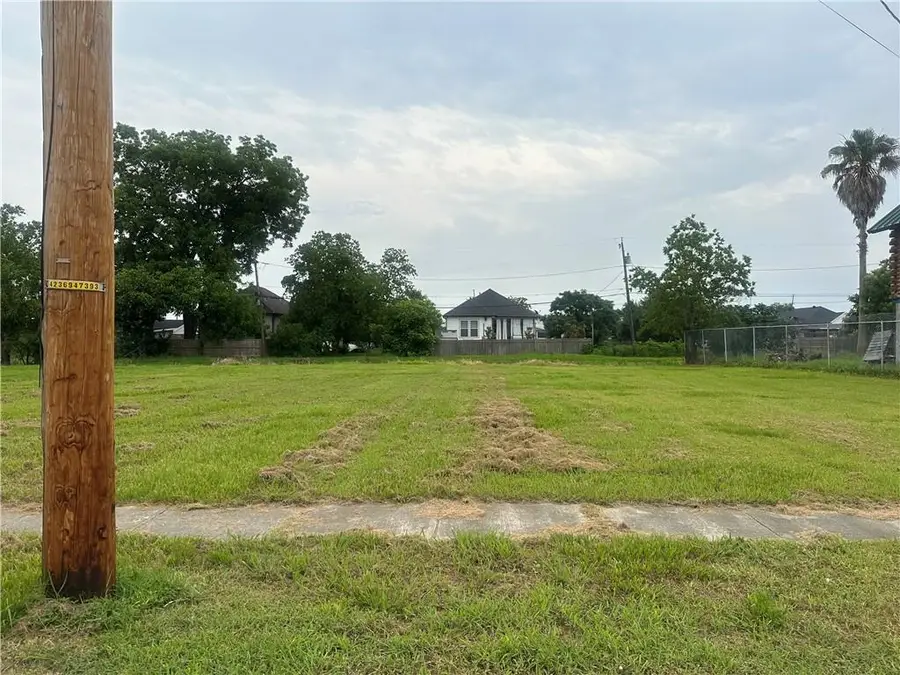 1705 Center Street, Arabi, LA 70032 - #3