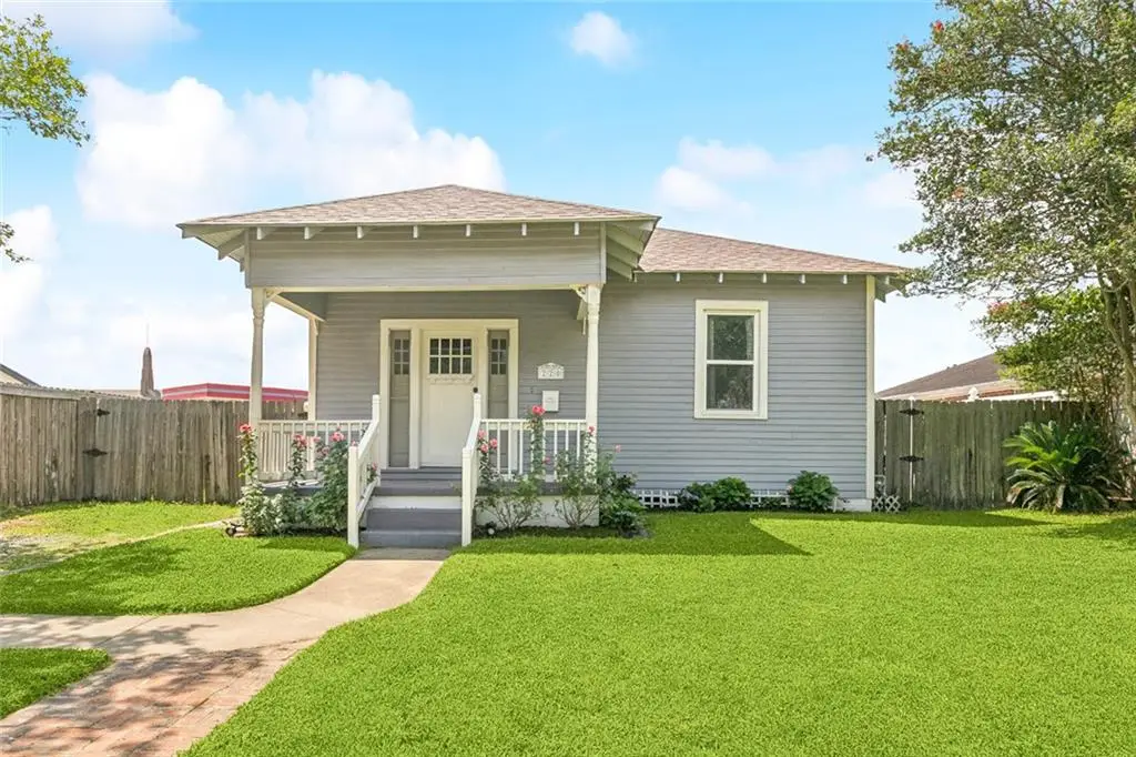 220 Moss Lane, River Ridge, LA 70123 - #1