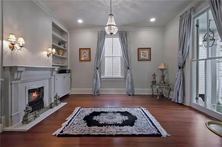 5936 Chestnut Street, New Orleans, LA 70115 - #2