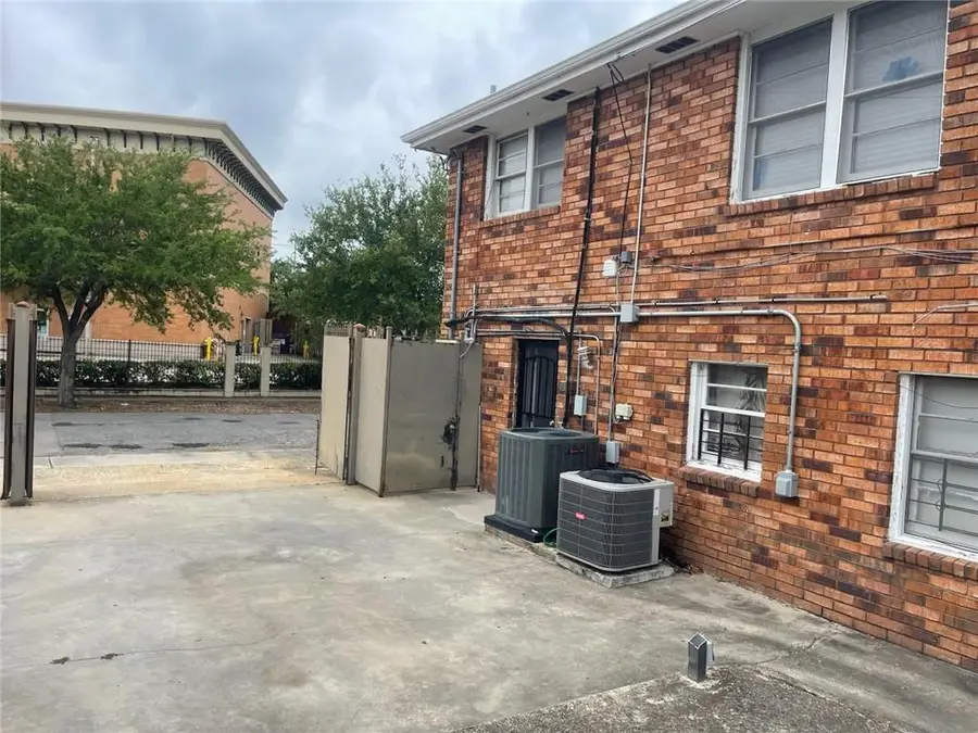 3218 Gentilly Boulevard, New Orleans, LA 70122 - #3