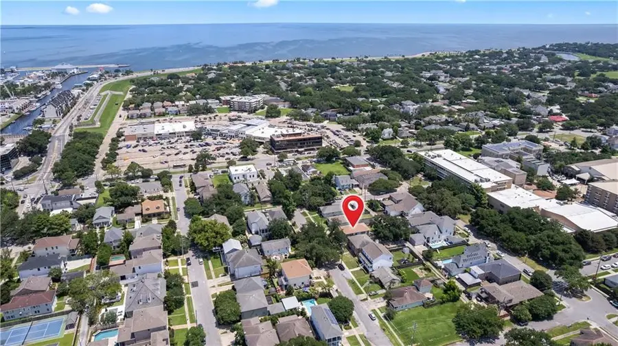 7033 Wuerpel Street, New Orleans, LA 70124 - #2