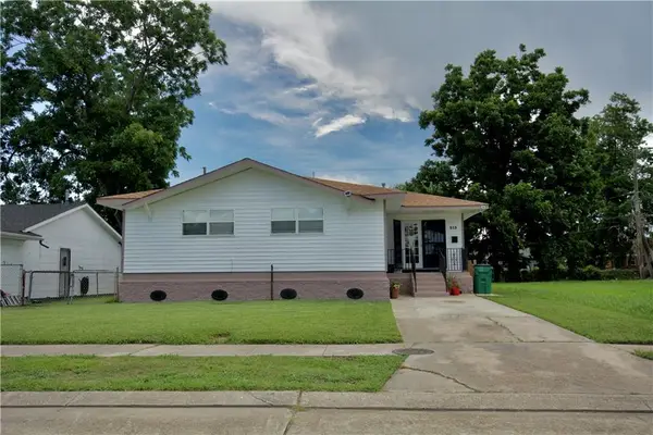 213 Travis Drive, Westwego, LA 70094