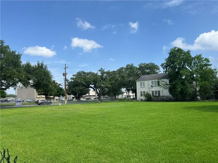 4336 Elysian Fields Avenue, New Orleans, LA 70122 - #3