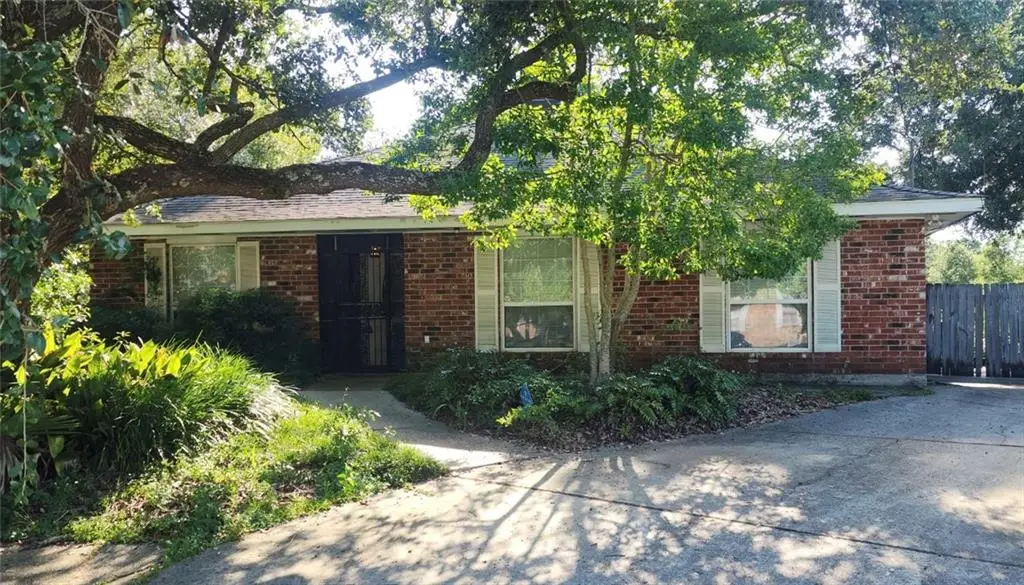 105 Parkbrook Circle, Slidell, LA 70460 - #1