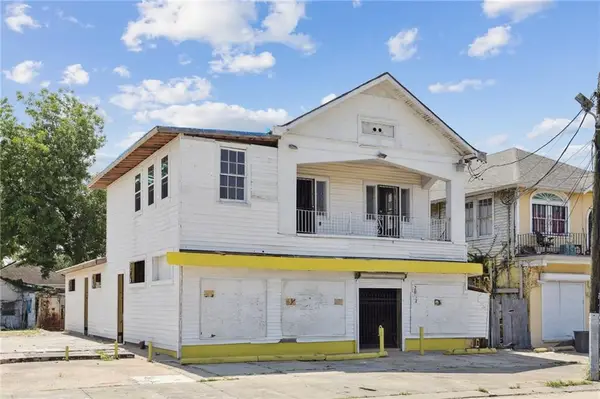 2033 Desire Street, New Orleans, LA 70117