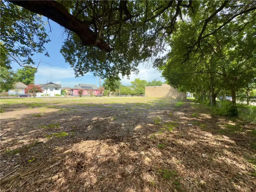 2425 Esplanade Avenue, New Orleans, LA 70119 - #3