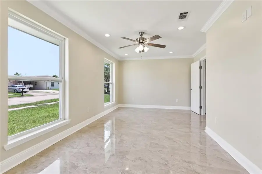 4742 Virgilian Street, New Orleans, LA 70126 - #2