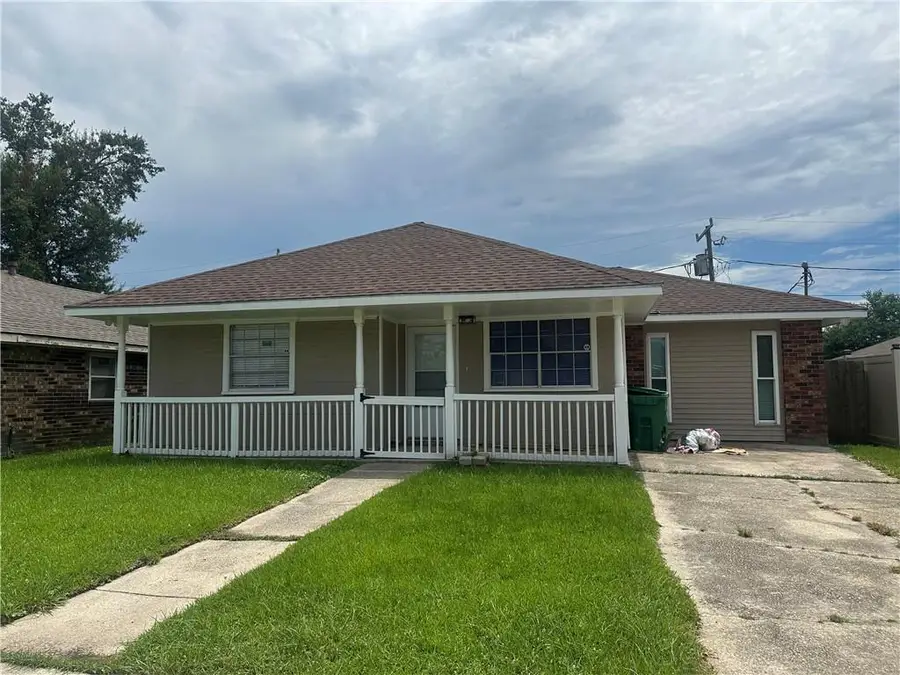 805 St. Andrews Boulevard, Laplace, LA 70068 - #2