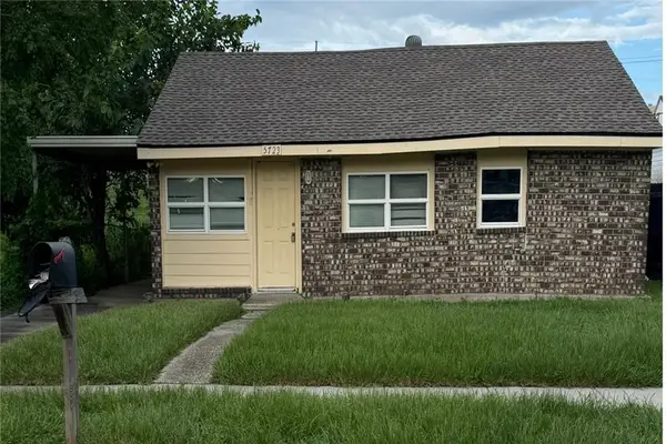 5723 Pauline Drive, New Orleans, LA 70126