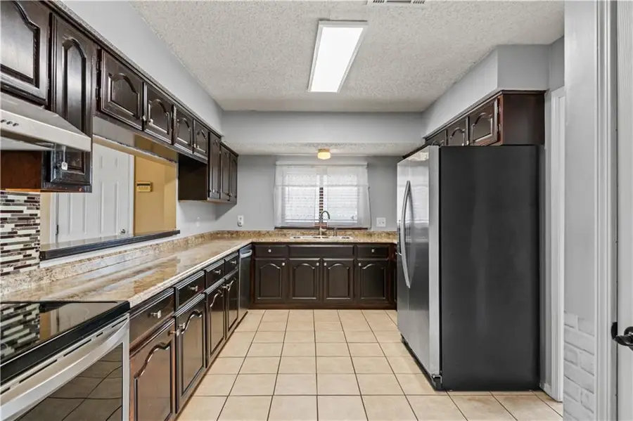 1701 Cambridge Drive, Laplace, LA 70068 - #3