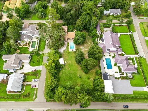 830 S Madison Street, Covington, LA 70433