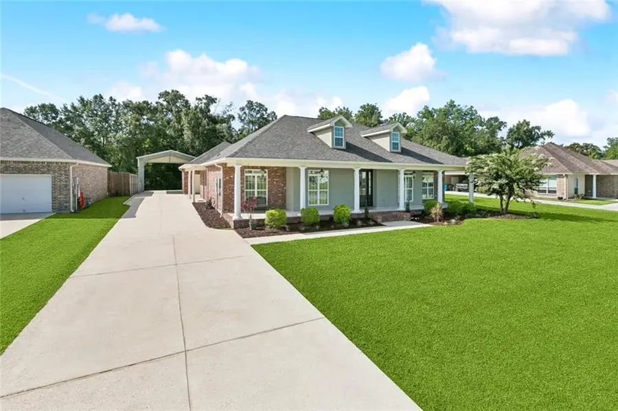 825 S Fashion Boulevard, Hahnville, LA 70057 - #2