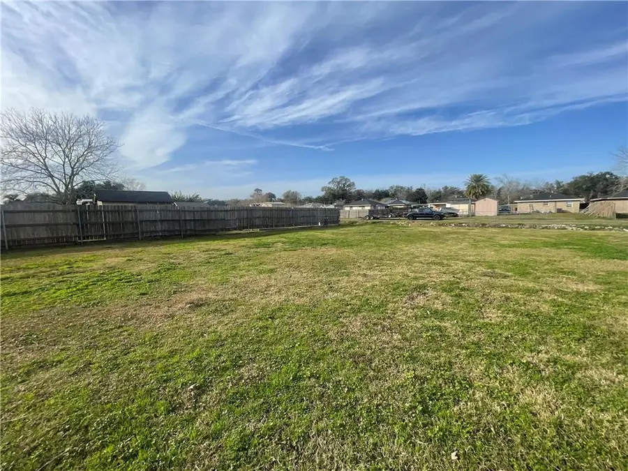 2912 Riverbend Drive, Violet, LA 70092 - #2