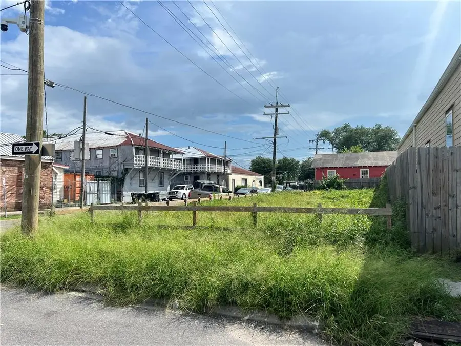 2200 4th Street, New Orleans, LA 70113 - #3