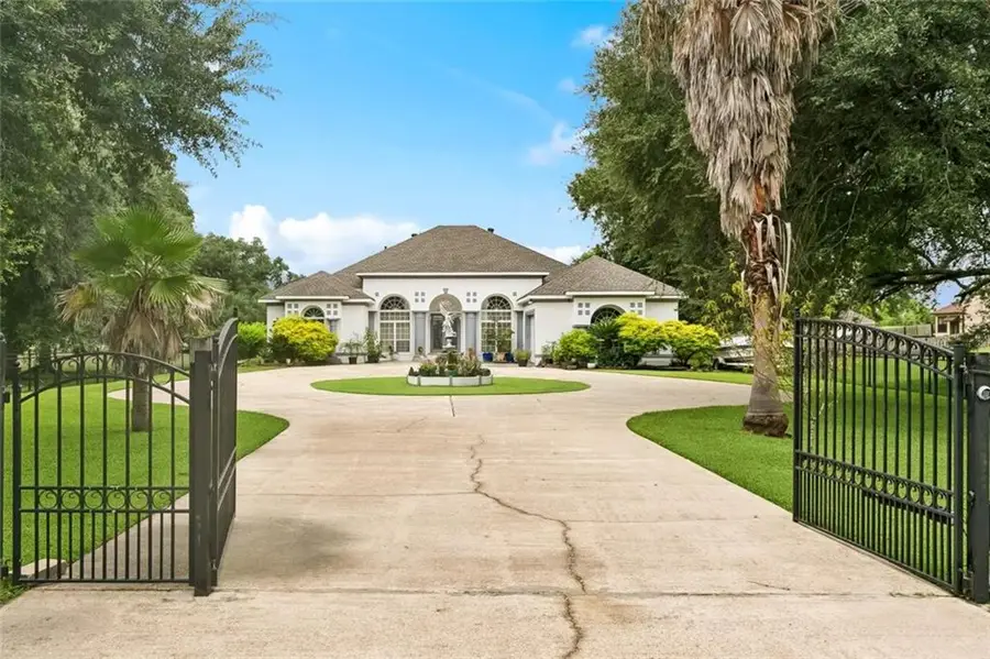 104 S. Kenner Avenue, Waggaman, LA 70094 - #2