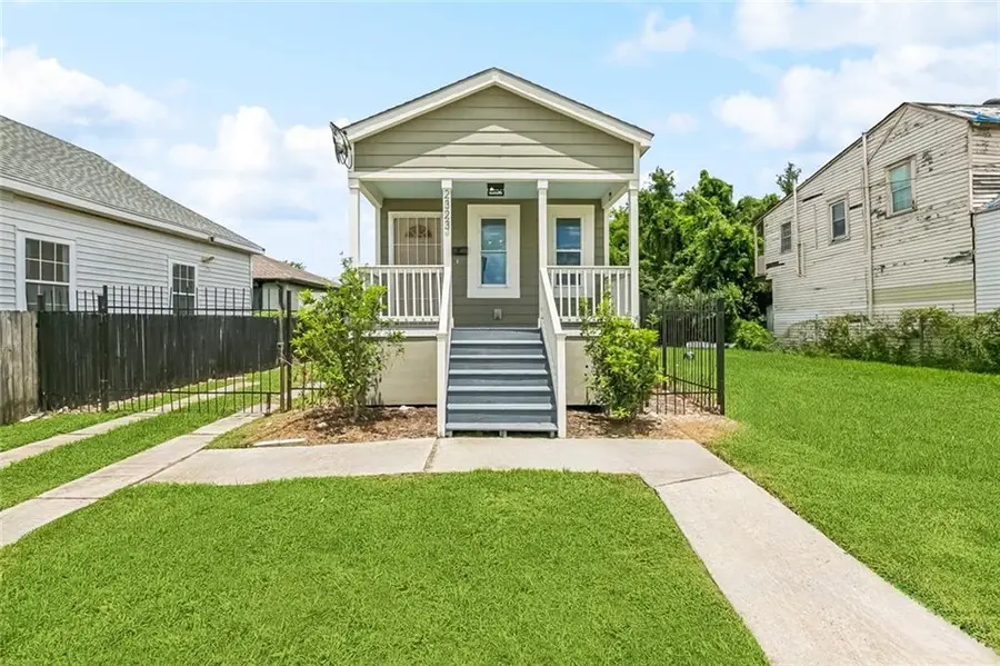 2323 S Derbigny Street, New Orleans, LA 70125 - #2