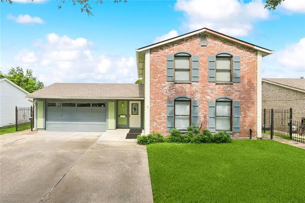 724 Mystic Avenue, Gretna, LA 70056 - #1