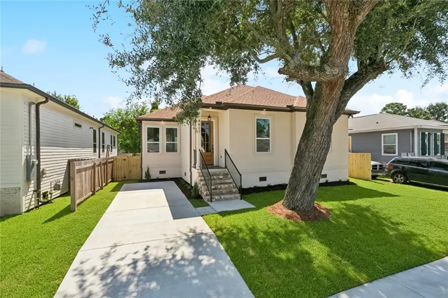 4617 Metropolitan Drive, New Orleans, LA 70122 - #2