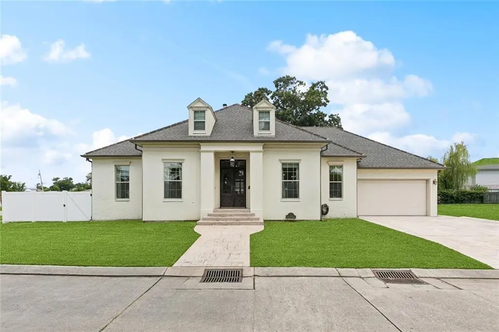 2 Laux Manor Drive, Metairie, LA 70003 - #1