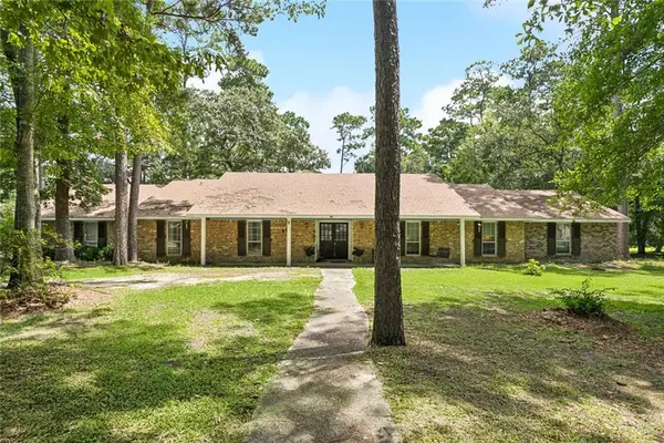 500 E Blue Jay Court, Slidell, LA 70461