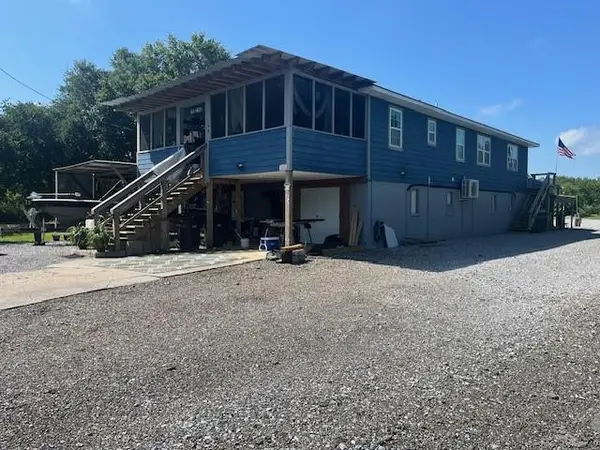 139 Marks Lane, Buras, LA 70041